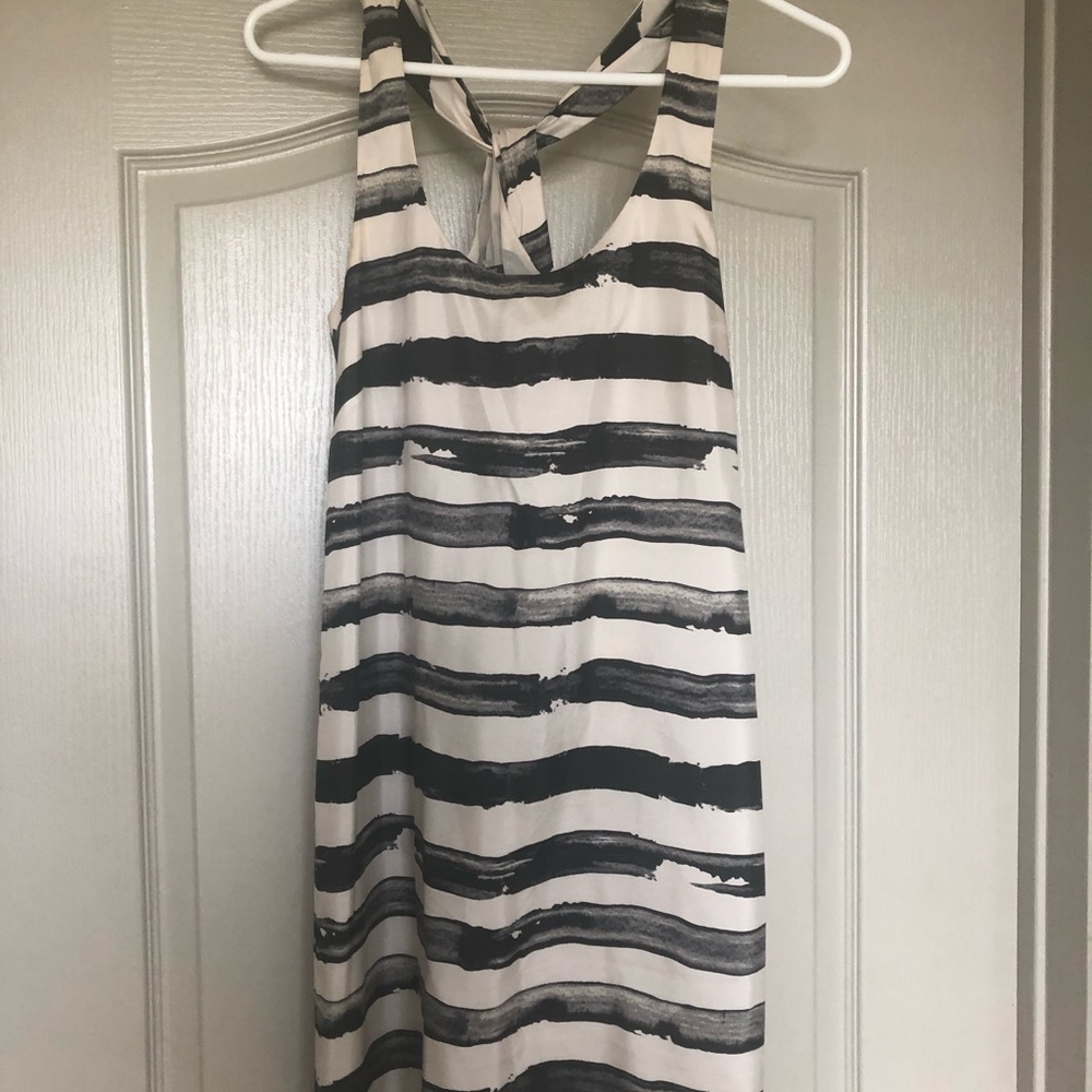 J. Crew 100% Silk Black and White DERBY Dress Sz 2